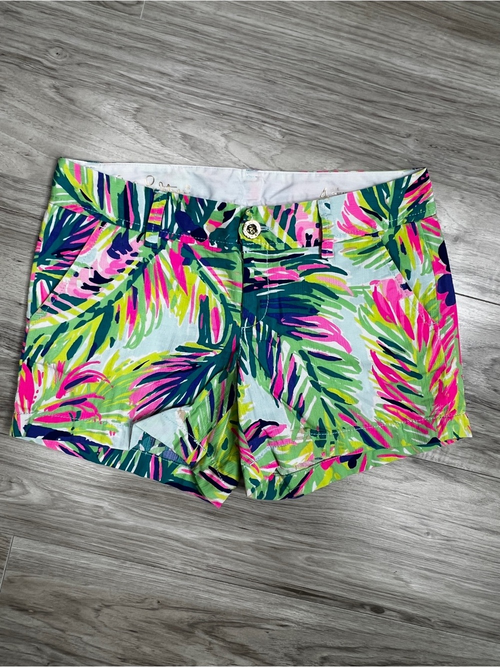 Lilly Pulitzer Callahan Short in Island Time Size 4